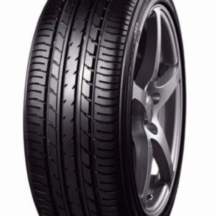 Avs Db E70N 215/55-17 V